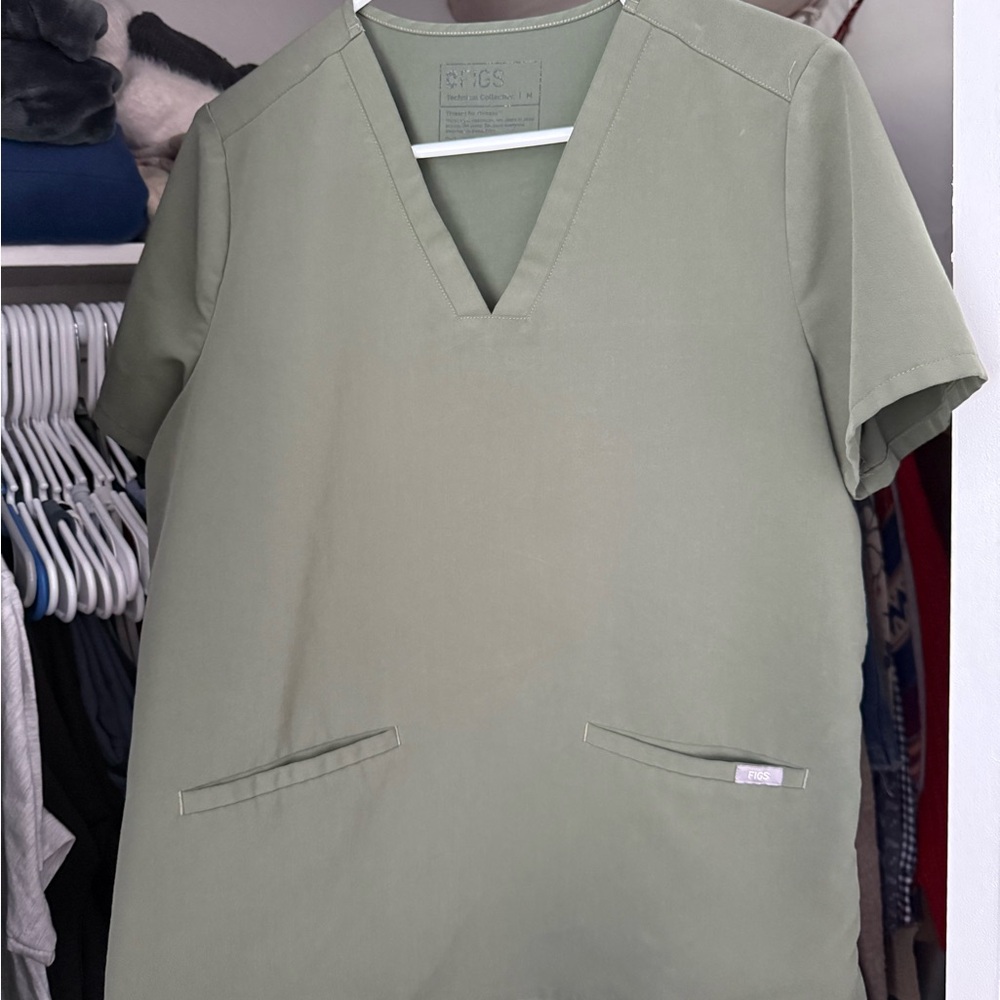 Figs Moss Green Women’s Scrub Top
